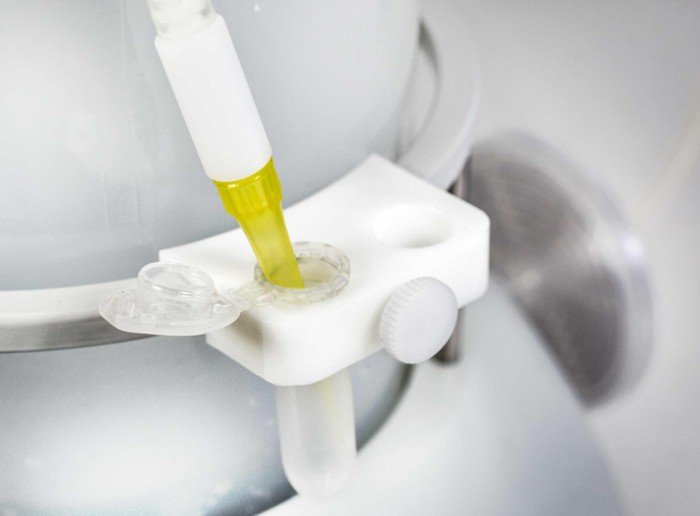 Аспіратор із колбою-пасткою FTA-2i